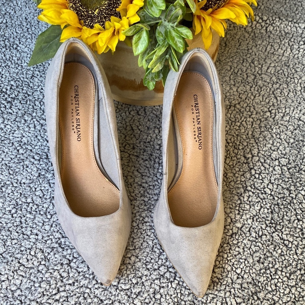 Christian Siriano Women's Light Gray Heels